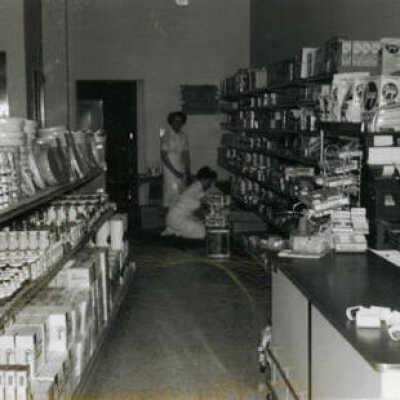 Rabe's Dairy, interior