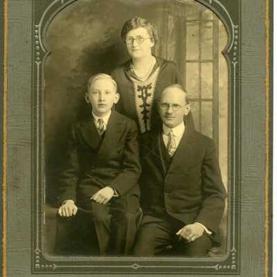 George, Deda & Edgar Von Heine