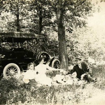 Early 20th Century Picnic Scene