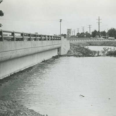 Flood 1970, Salt Creek flooding at Butterfield Road