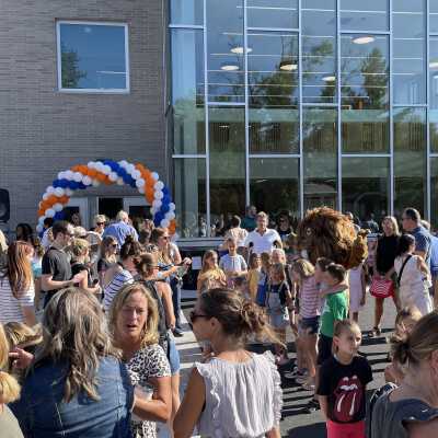 Lincoln Elementary School Ribbon-Cutting Ceremony