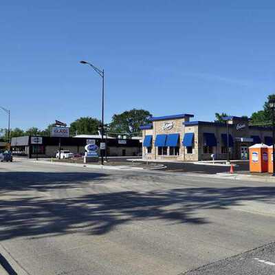 N. York Street South towards Culver's at 436 N. York