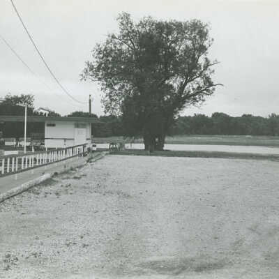 Flood 1970, Salt Creek flooding at Butterfield Road