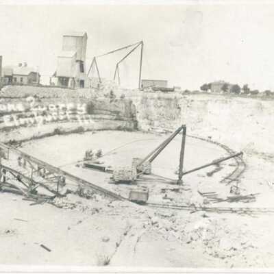 Elmhurst-Chicago Stone Quarry