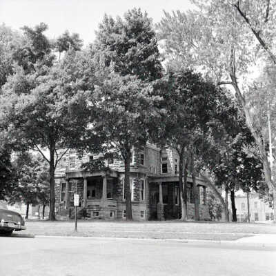 Elmhurst City Hall