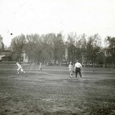 Elmhurst College, baseball game