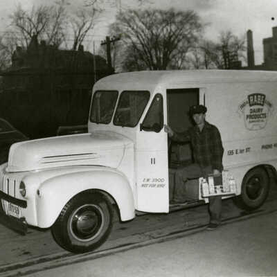 Fred A. Rabe & Sons Dairy, delivery truck with driver Albin Asche