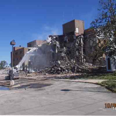 Elmhurst Memorial Hospital, demolition