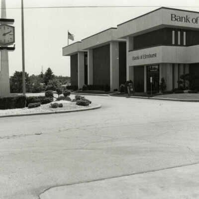 Bank of Elmhurst Entrance