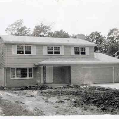 House at 274 Winthrop Avenue, construction