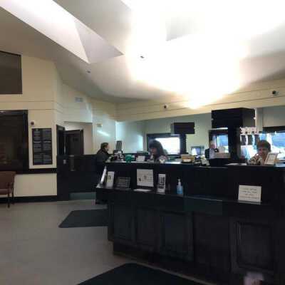 Community Bank of Elmhurst Interior