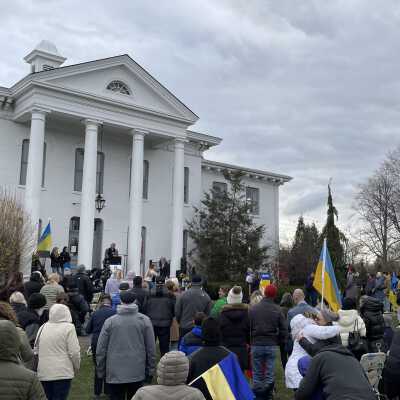Elmhurst Stands for Ukraine Event at Wilder Park