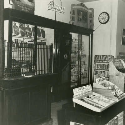 Henderson's Drug Store