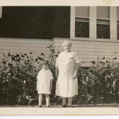 Lulu and Mary Lou Hildenbrand