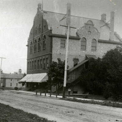 Glos Commercial Block, 101 S. York Street