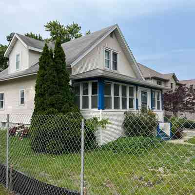 House at 260 E. Grantley Avenue