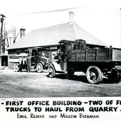 Elmhurst Chicago Stone Quarry Trucks