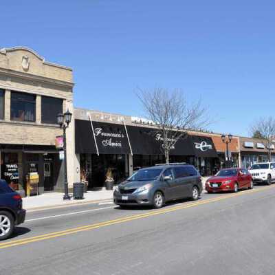 Store fronts on N. York Street