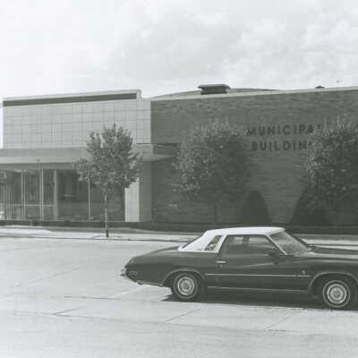 Elmhurst Municipal Building