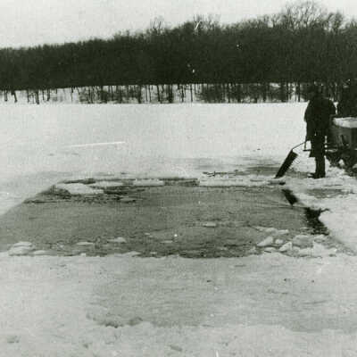 Sawing Ice in Salt Creek