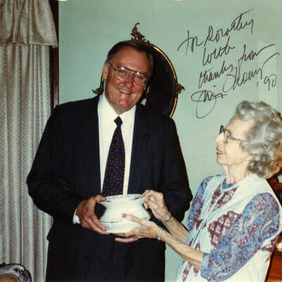 Dorothy Graue & Illinois Governor James Thompson