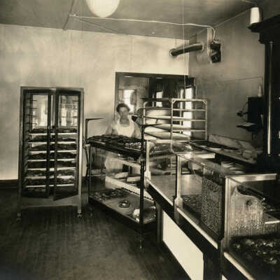 Weber's Bakery at 112 N. York Street
