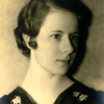 Portrait of Dorothy Graue