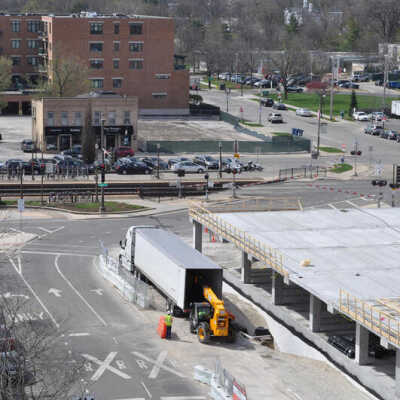 Railroad Crossing between Cottage Hill and Addison Avenues
