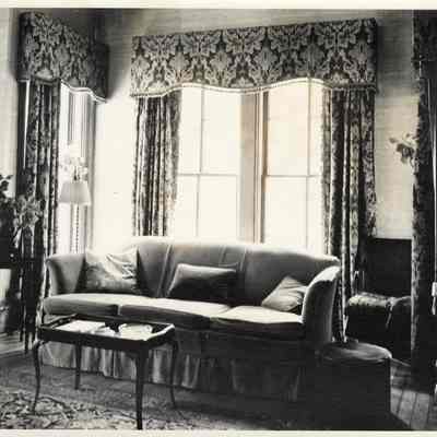 House at 413 S. York Street, Hill Cottage interior