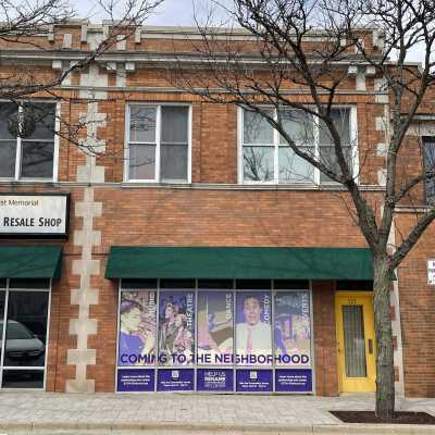 121 W. First Street vacant storefront
