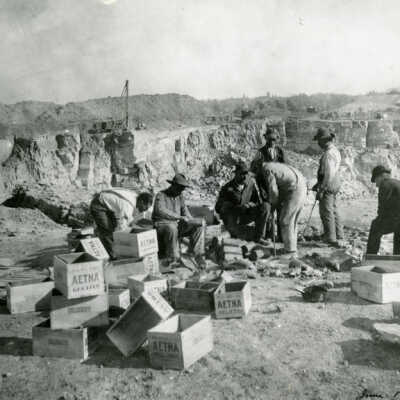 Elmhurst-Chicago Stone Company Quarry workers