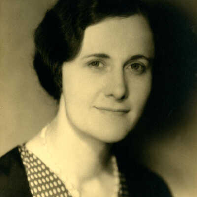 Portrait of Flora Graue