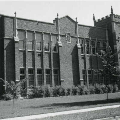 Elmhurst Junior High School