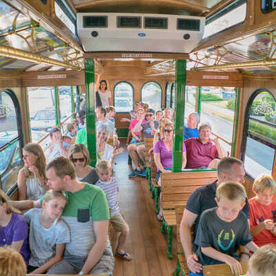 Elmhurst Trolley, interior