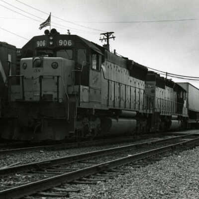 Train on Chicago & North Western Line