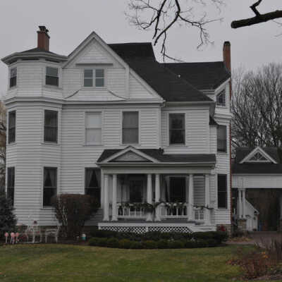 House at 314 Cottage Hill Avenue