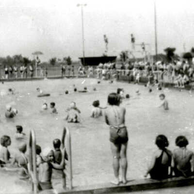 Elmhurst Park District, East End Park Pool