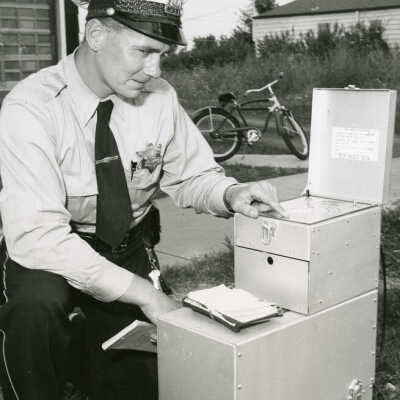 Elmhurst Police Officer