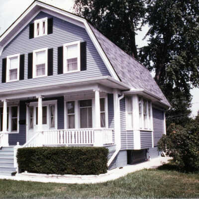 House at 117 Willow Road