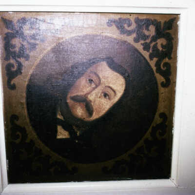 House at 117 Willow Road, dining room ceiling detail