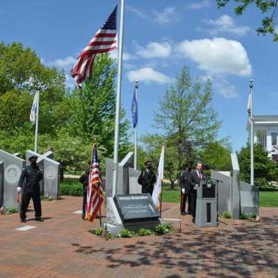 Elmhurst Memorial Day Ceremony in Wilder Park
