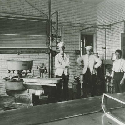 Rabe's Dairy, Interior