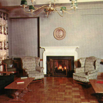 Elmhurst College, Senior Men's Hall Lounge