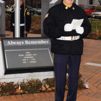 Veterans Memorial, Ceremony