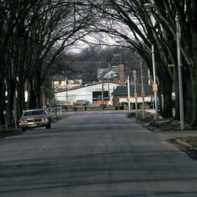 Kenilworth Avenue, looking north