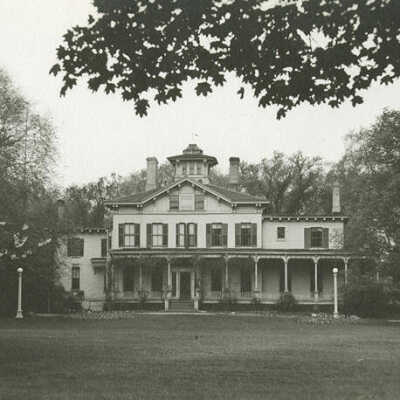 Elmhurst Public Library in Wilder Mansion