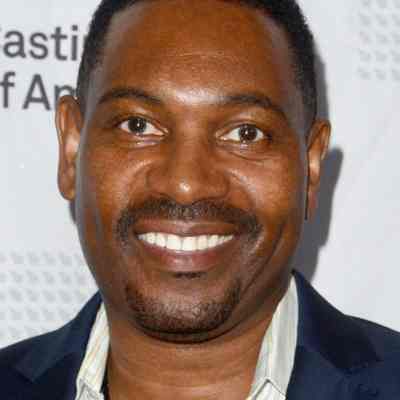 Mykelti Williamson