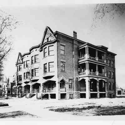 Packard Flats in Warren Ohio