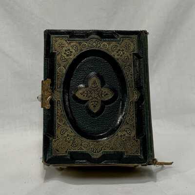 FIC 2015.95 back cover: Copyright: The Sutliff Museum; Origsize: 6 x 4.5 x 3.25"; Origformat: Artifact; Resolution: 72 dpi