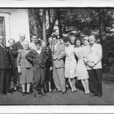 Marvin Family, 1945